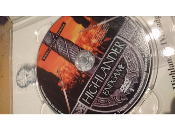 highlander 5 dvd box,z.g.a.n ,kost 2e hands 75 euro bij bol.