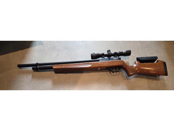 Benjamin marauder wood pcp geweer