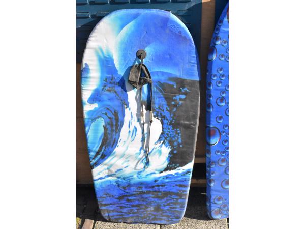 Bodyboard (blauwe golven)