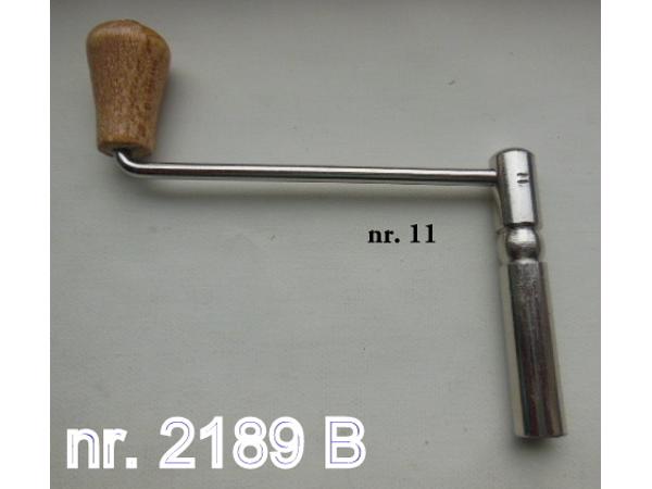 Nr. 920 messing kloksleutel va. € 2,35