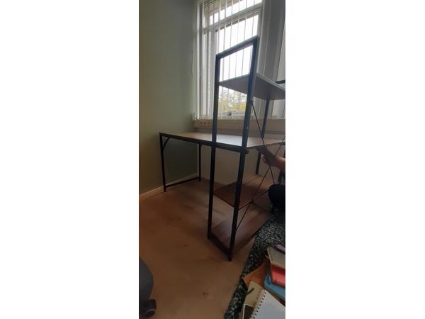 Handig houten bureau