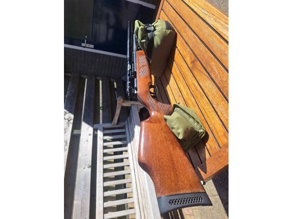 BSA Ultra multishot .22 of 5.5 mm