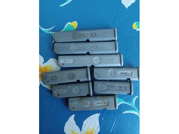 Te koop diverse magazijnen