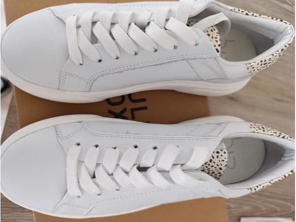 Sneakers dames merk Hip maat 39