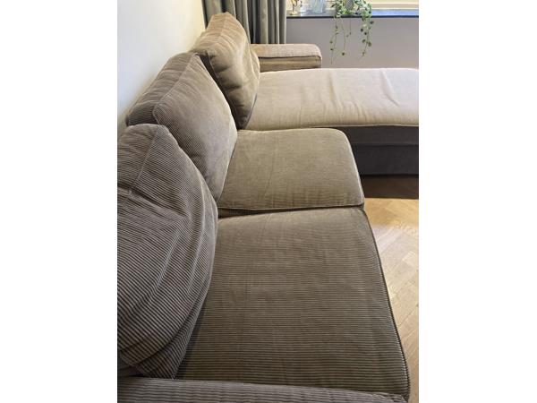 IKEA Bank met chaise longue