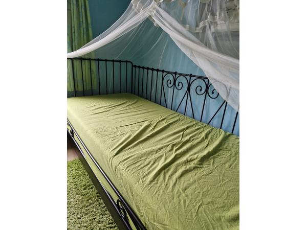 Ikea princessenbed zwart met lattenbodem 90/200