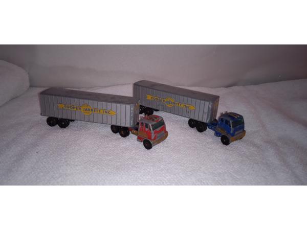 2 Lesney Hendrickson Tractor Inter-State Double Freighter