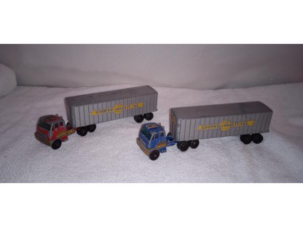 2 Lesney Hendrickson Tractor Inter-State Double Freighter