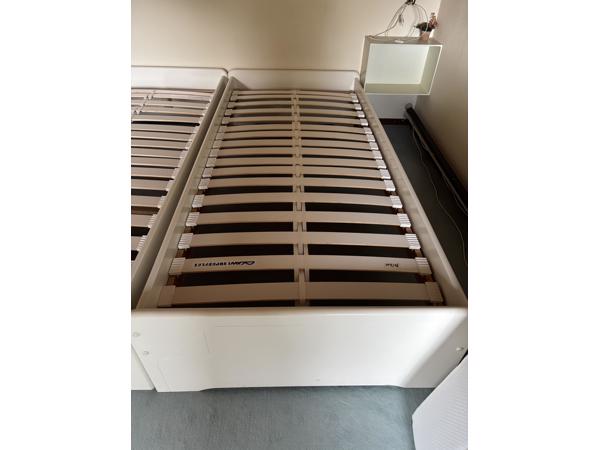 2x1 persoons bed met lattenbodem,wit