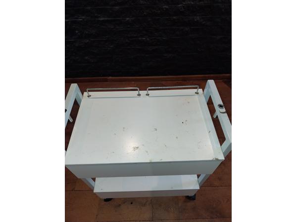 Werktafel pedicure schoonheidssalon