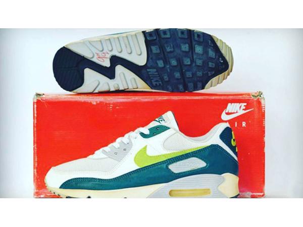Nike air max 90 35 t/m 46 versch kleuren €35 made in China