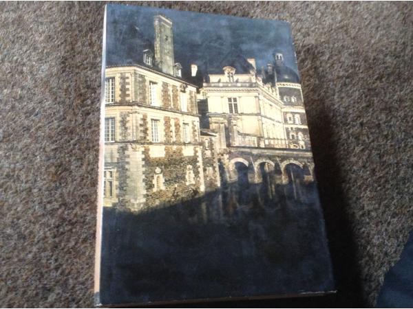 Boek van De Fraaiste Kastelen v/d Loire ,mooie foto's en tek