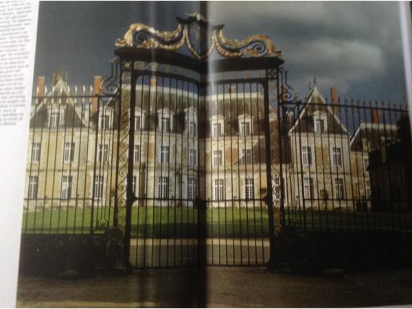 Boek van De Fraaiste Kastelen v/d Loire ,mooie foto's en tek