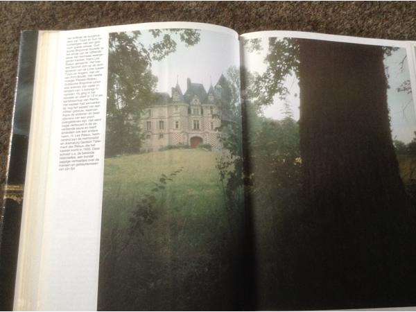 Boek van De Fraaiste Kastelen v/d Loire ,mooie foto's en tek