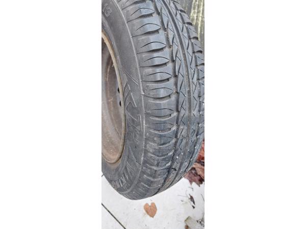 2 autobanden op velg