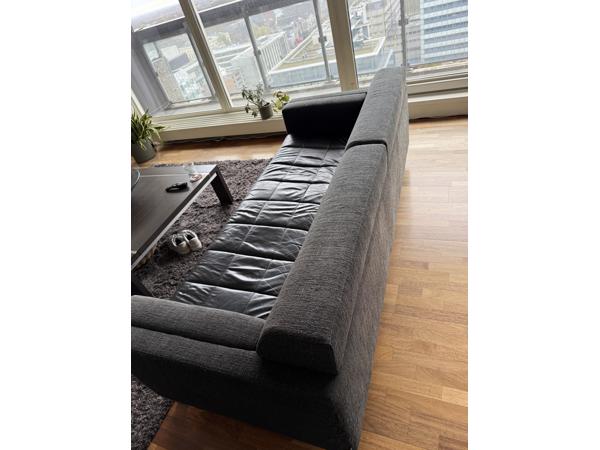 Te koop een moderne bank