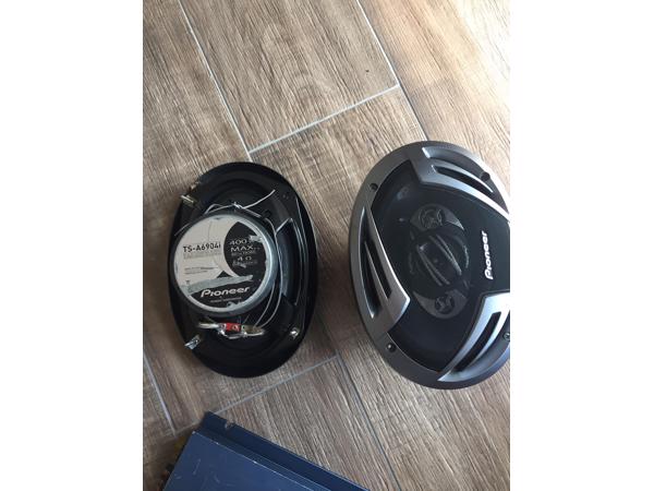 Te koop: complete high performance car audio set