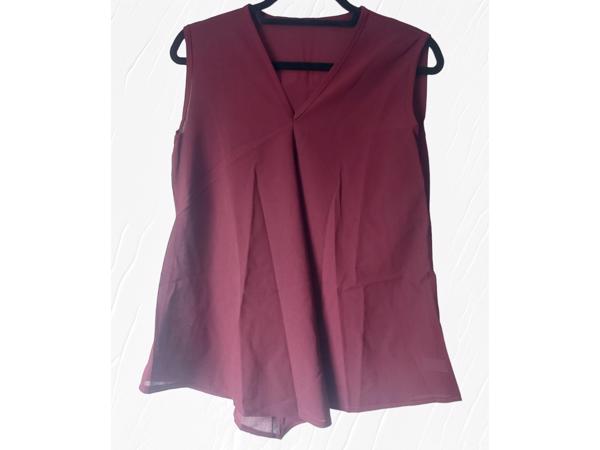 Luchtig mouwloos effen shirt bordeaux rood M/38