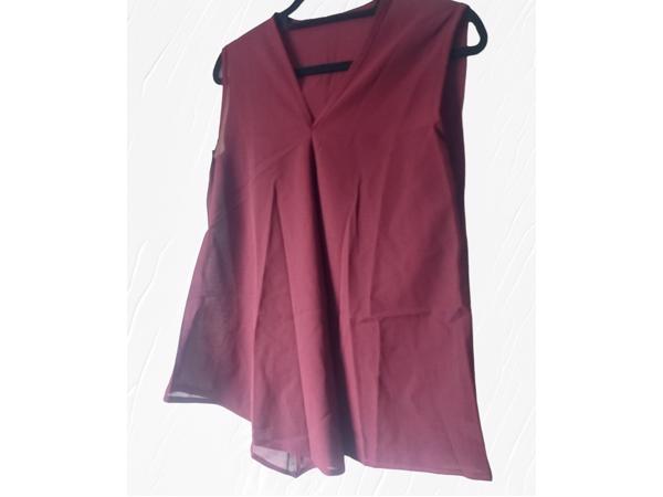 Luchtig mouwloos effen shirt bordeaux rood M/38