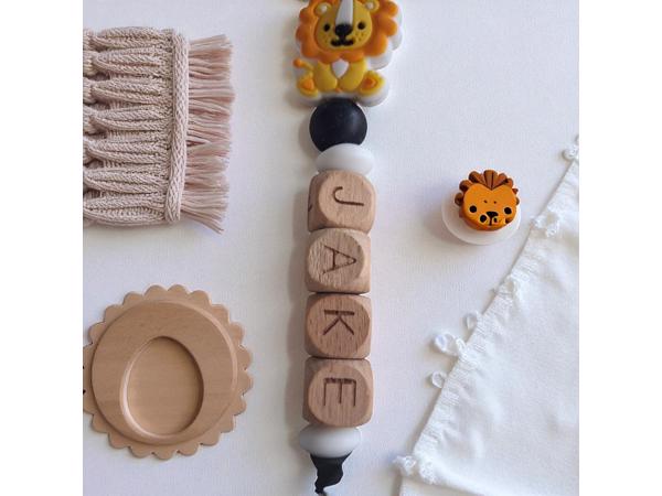 Gepersonaliseerde naam speenkoord oranje leeuwtje