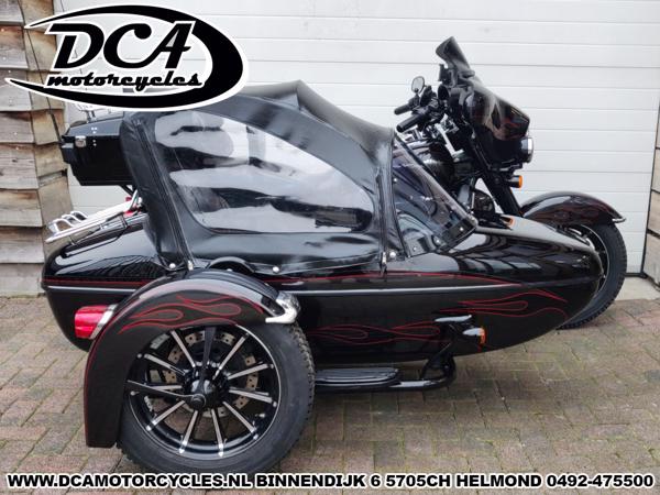 HARLEY-DAVIDSON FLHTCUSE-5BLK ULTRA CLASSIC CVO LSE1 ZIJSPAN