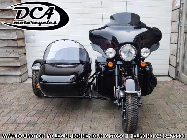 HARLEY-DAVIDSON FLHTCUSE-5BLK ULTRA CLASSIC CVO LSE1 ZIJSPAN