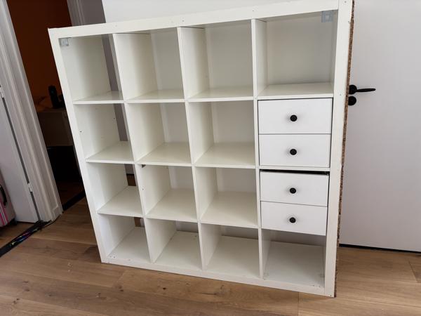 Witte IKEA Kallax kast