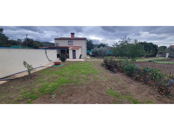 Leuke woning met tuin /Garciaz/Extremadura/Spanje