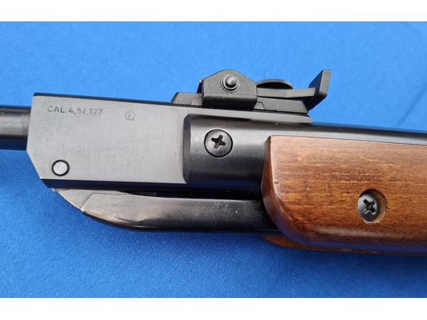 Diana 34, in nette staat met nieuwe Titan XS veer