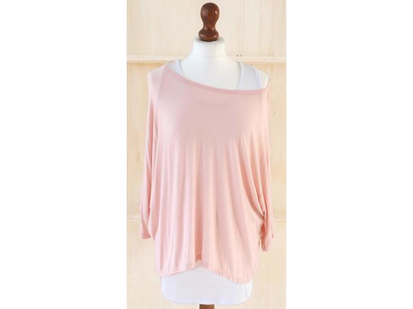 2in1 shirt wit/zwart, zwart/wit of roze/wit,  1 maat (nieuw)