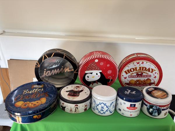 24 blikken, oud en nieuw, bus en blik, diverse soorten, loss