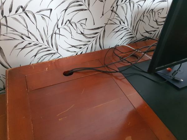 Houten bureau 170 - 230 cm