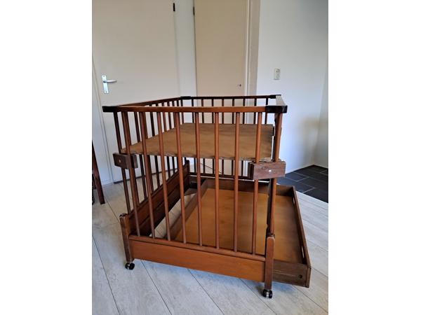 Kinderbox in hoogte verstelbaar