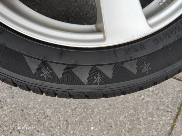 Te koop 4 winterbanden(nieuw)195/50R15 op alu velg steek 108