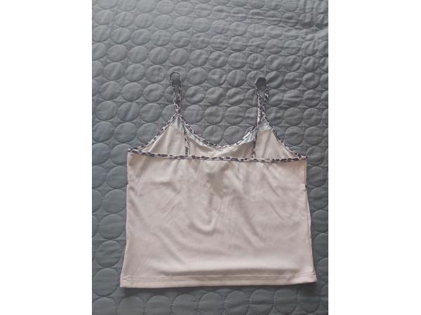 Top beige spagetti bandjes M