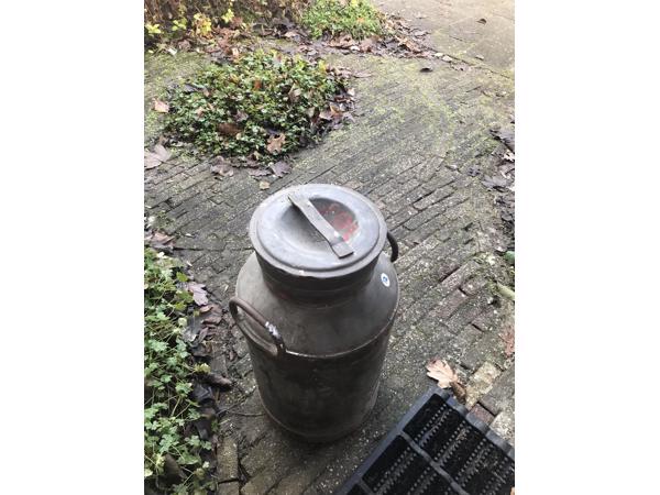 Melkbus (voor decoratie)