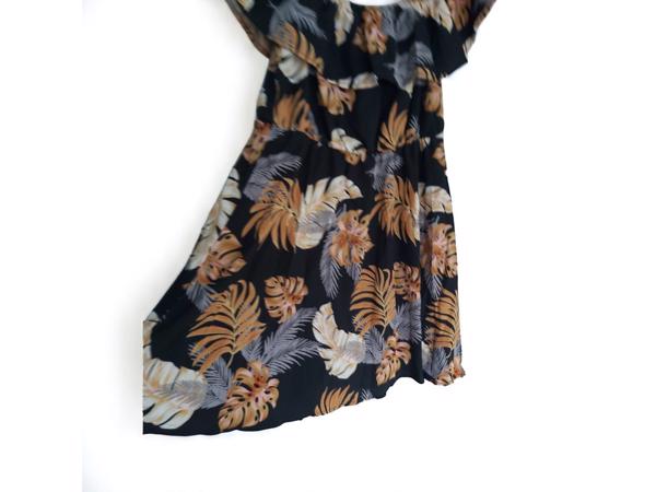 Shein off shoulder jurk L