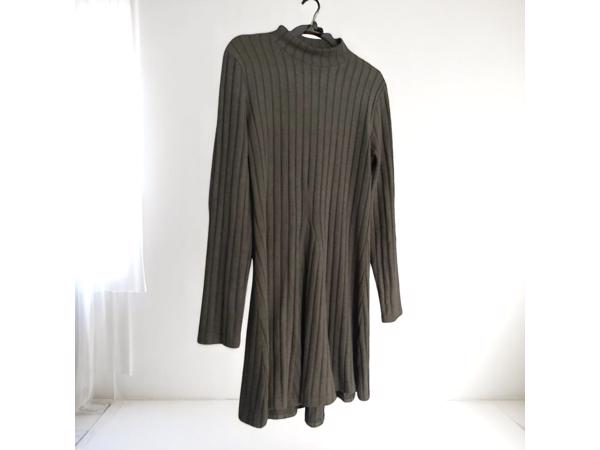 Khaki groene stretchy jurk 2XL/44