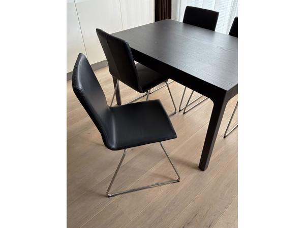Uitschuifbare eethoek van ikea