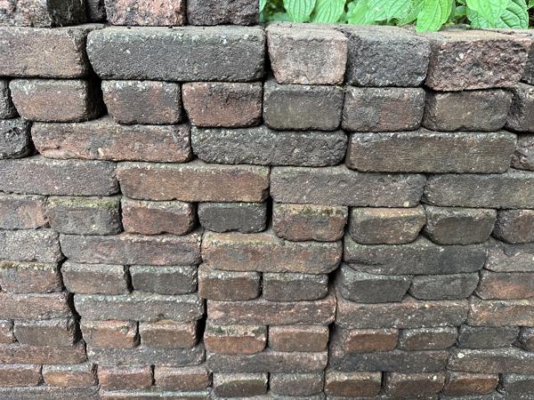 +\- 4M2 sierbestrating