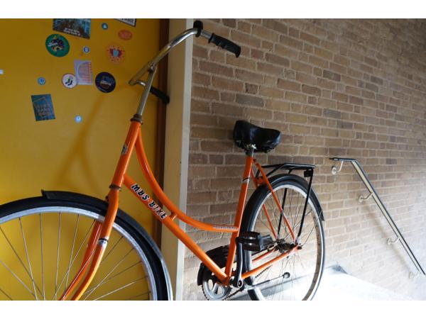 Aanmoediging Messing Wiskunde Leuke oranje fiets voor studenten of stations fiets in Delft - Fietsen en  Brommers, Damesfietsen - Markanda
