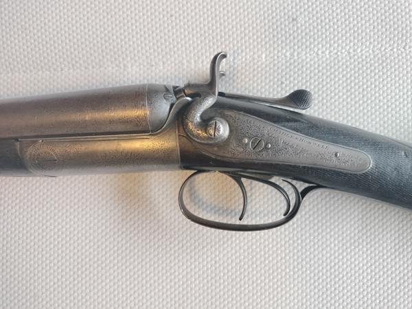 Charles Boswell dubbeloops Coach Gun