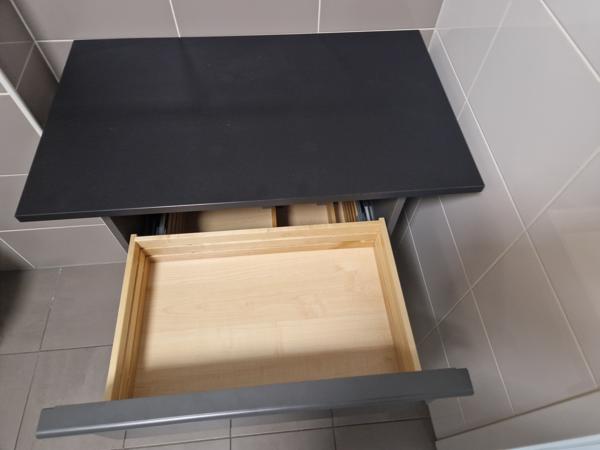 Gratis aftehalen badkamer kast