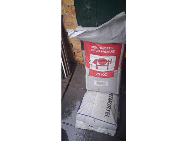 Gratis op halen LP ,s en Singles hindoestaanse platen, mortel zie foto,s