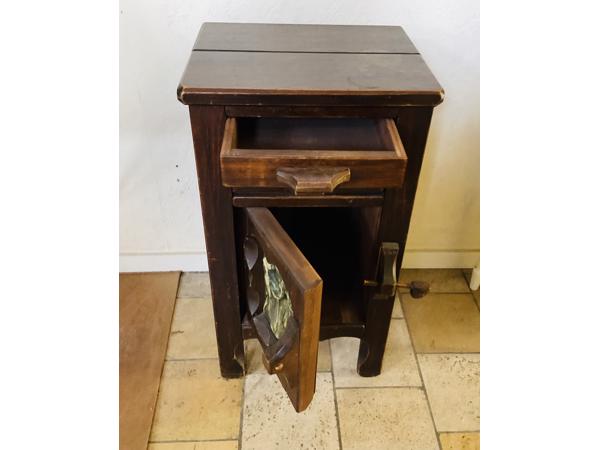 Te koop leuk oud halkastje