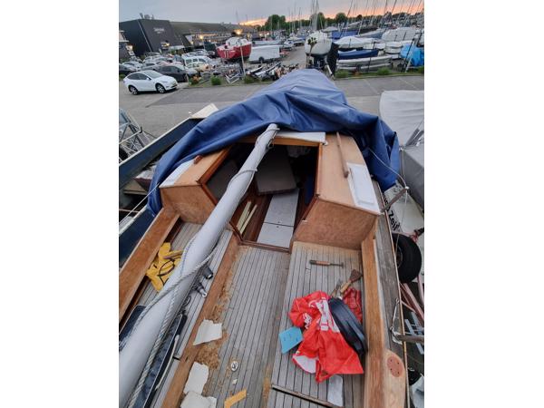 Zeilboot hout met trailer Opknapper