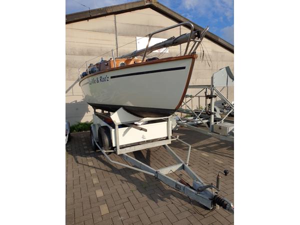 Zeilboot hout met trailer Opknapper