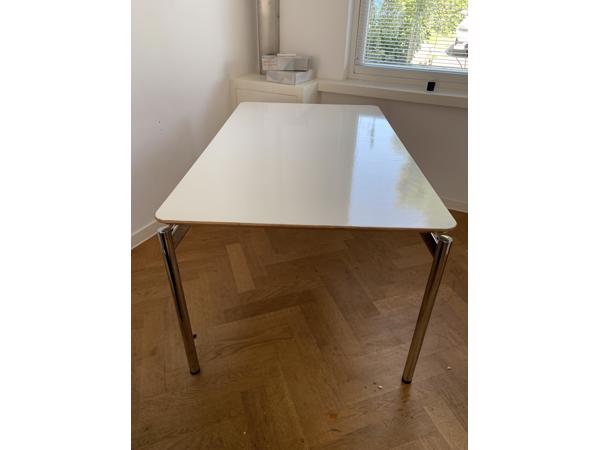 Eettafel rechthoekig