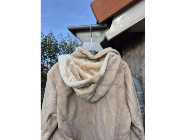 Houtje touwtje jas maat 48