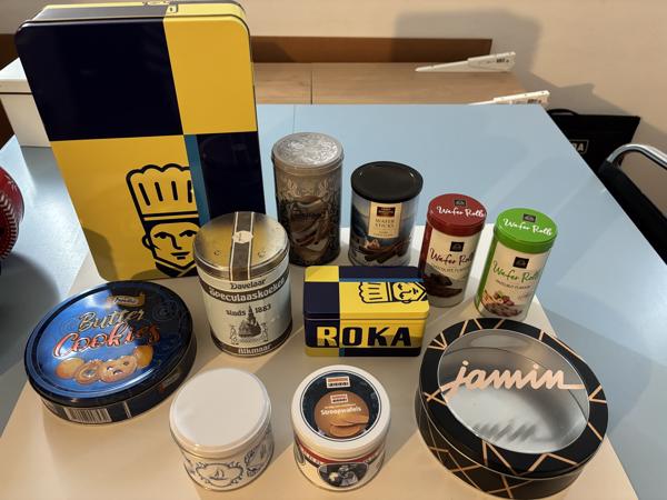 23 blikken, oud en nieuw, bus blik trommel LOS TE KOOP